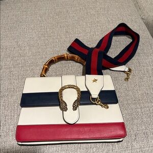 Gucci Elegant White, Red, and Blue Handbag